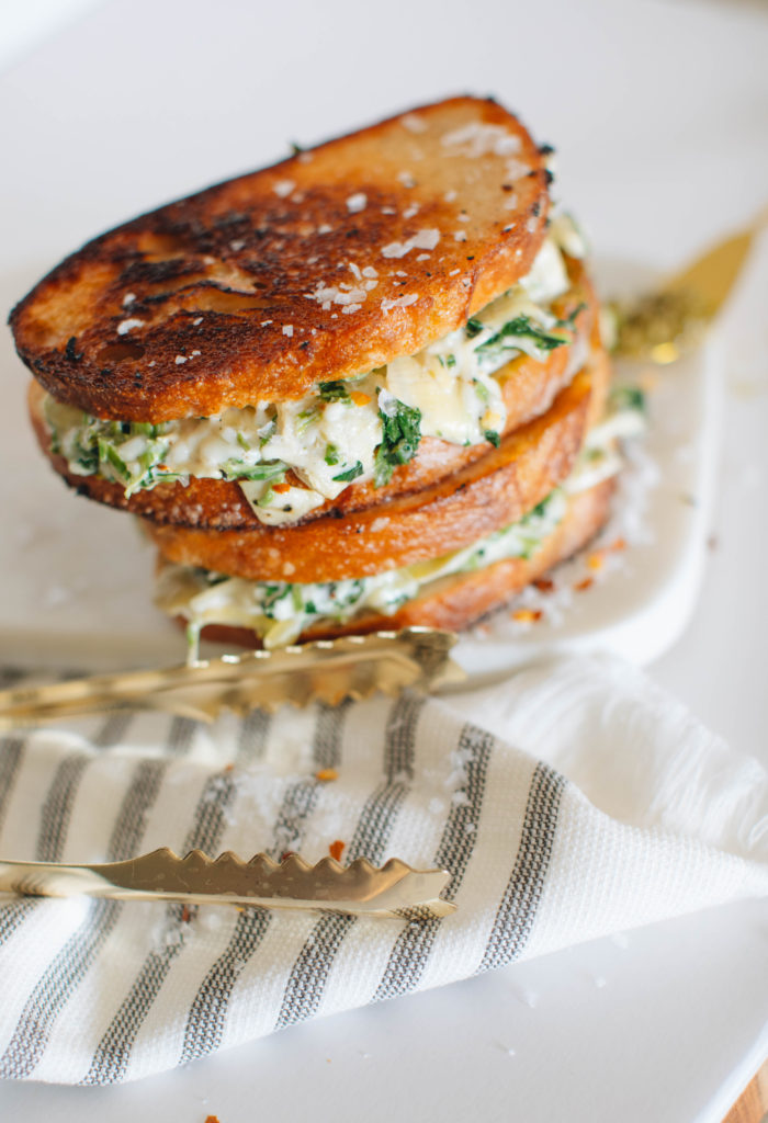 Spinach artichoke melts | A creamy, savory and buttery melt you'll crave! | A Chicago lifestyle blog | HonestlyRelatable.com
